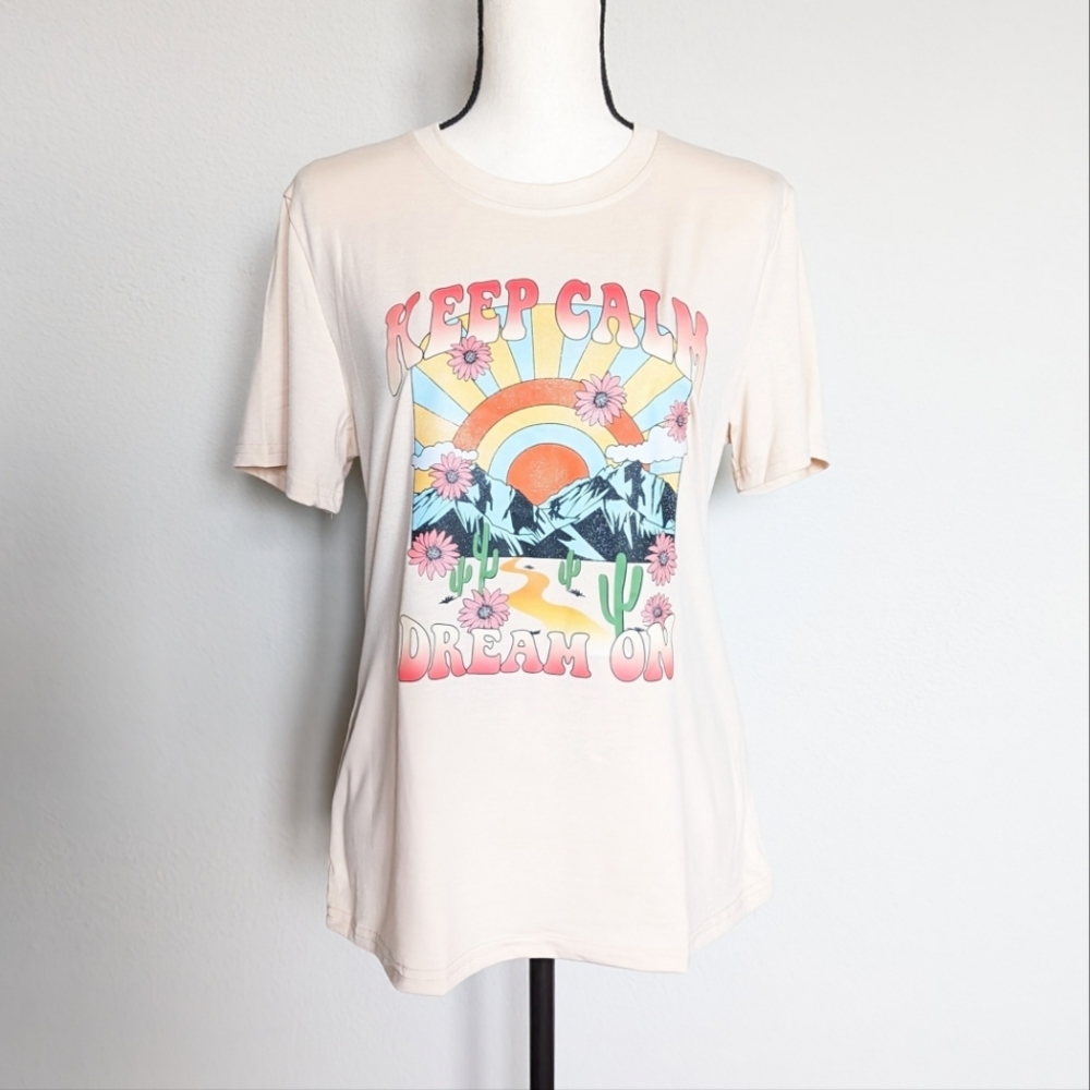 Boho mountain scenery keep calm dream on cream colored short sleeve top size L